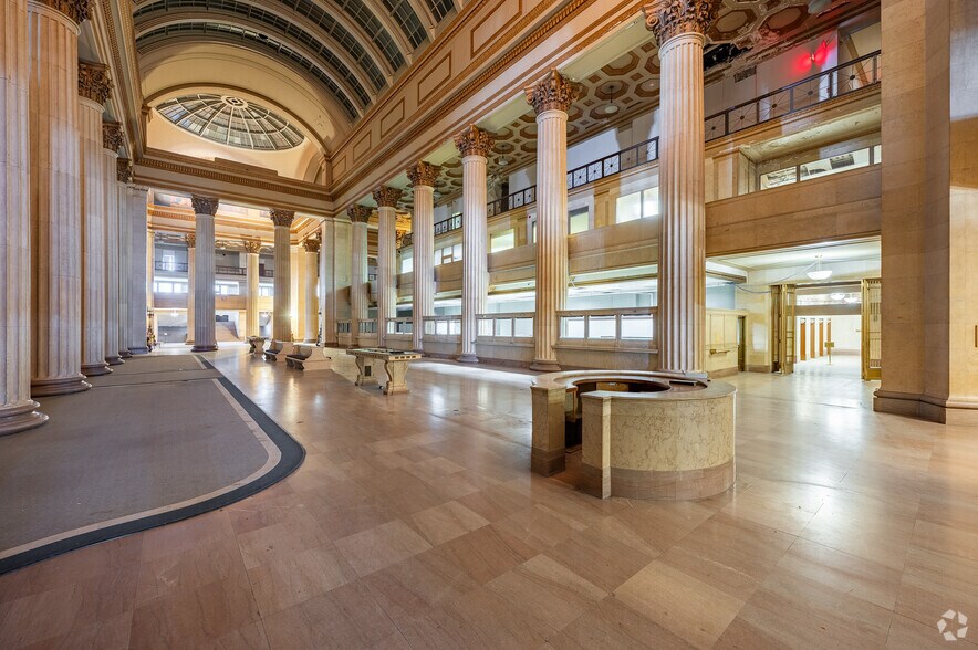 More Photos Of 925 Euclid Ave, Cleveland Office For Sale