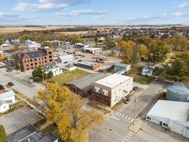 More Photos Of 230 S Dubuque St, Solon Multifamily For Sale