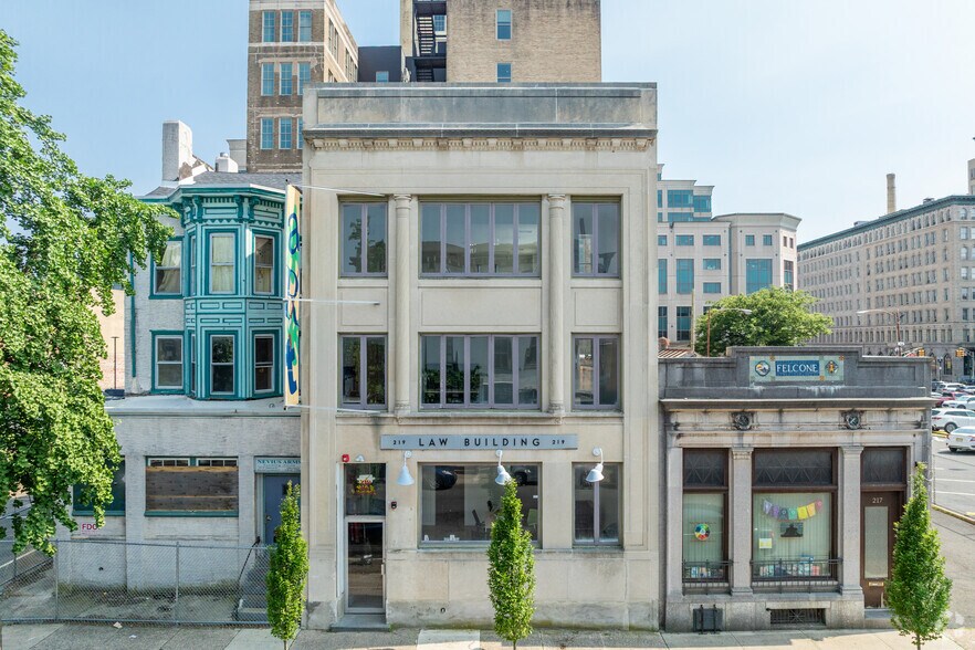 Primary Photo Of 219 E Hanover St, Trenton Loft Creative Space For Lease