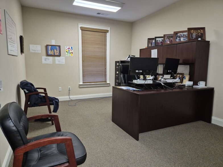 More Photos Of 5400 Laurel Springs Pky, Suwanee Office Residential For Lease