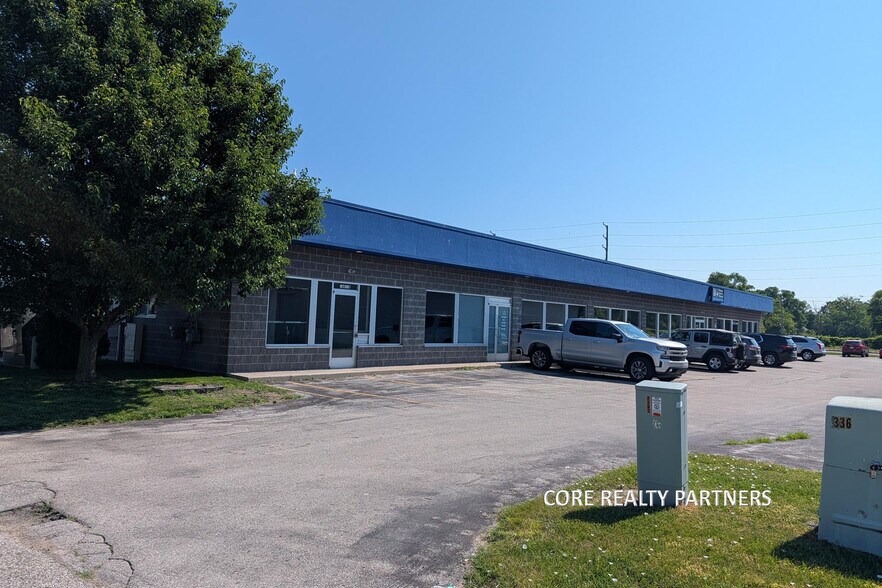 More Photos Of 2685 Henry St, Muskegon Storefront Retail Office For Lease