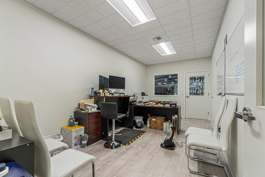 More Photos Of 4415 W Hargrave Ave, Post Falls Warehouse For Sale