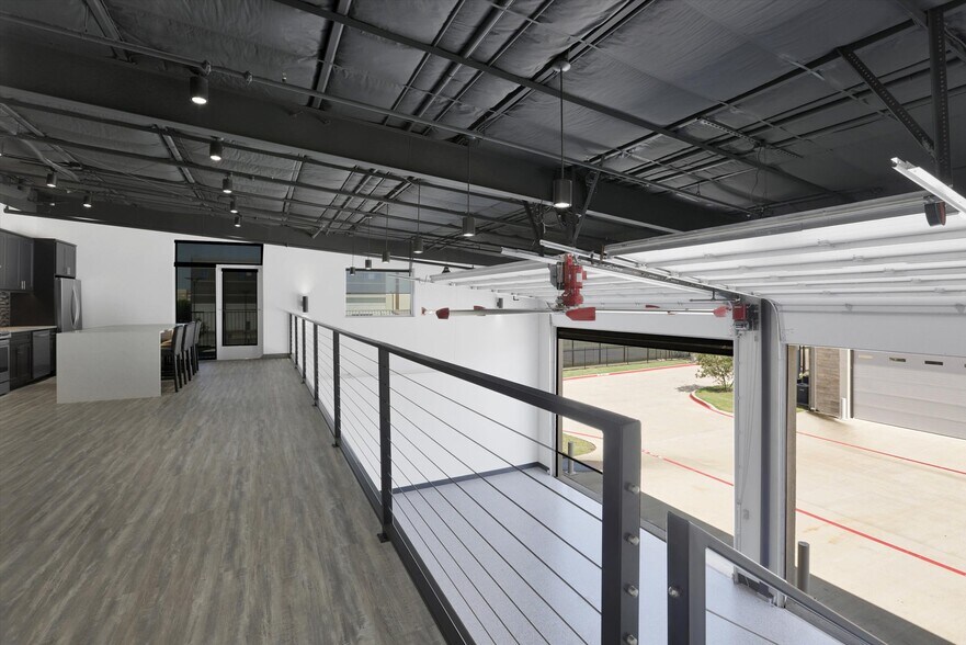 More Photos Of 6767 All Stars Ave, Frisco Showroom For Sale