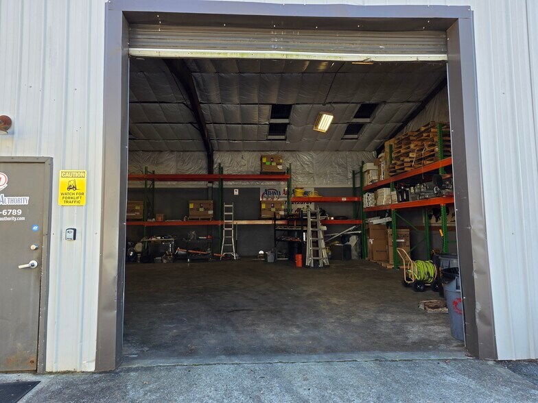 More Photos Of 138 Moose Loop Rd, Canton Warehouse For Lease