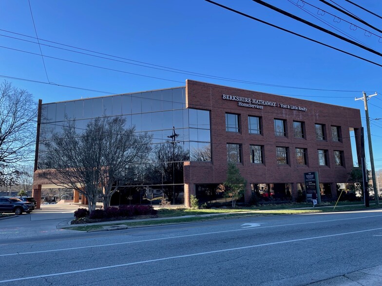 Primary Photo Of 1103 N Elm St, Greensboro Office For Lease