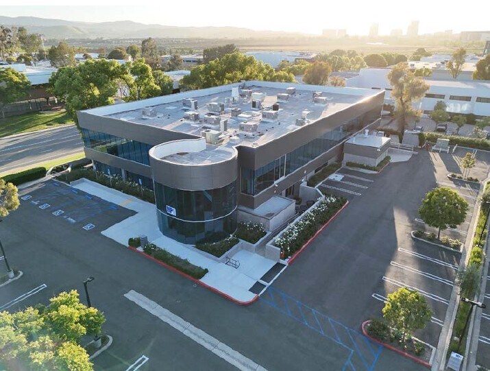 Primary Photo Of 6 Thomas, Irvine Research And Development For Lease