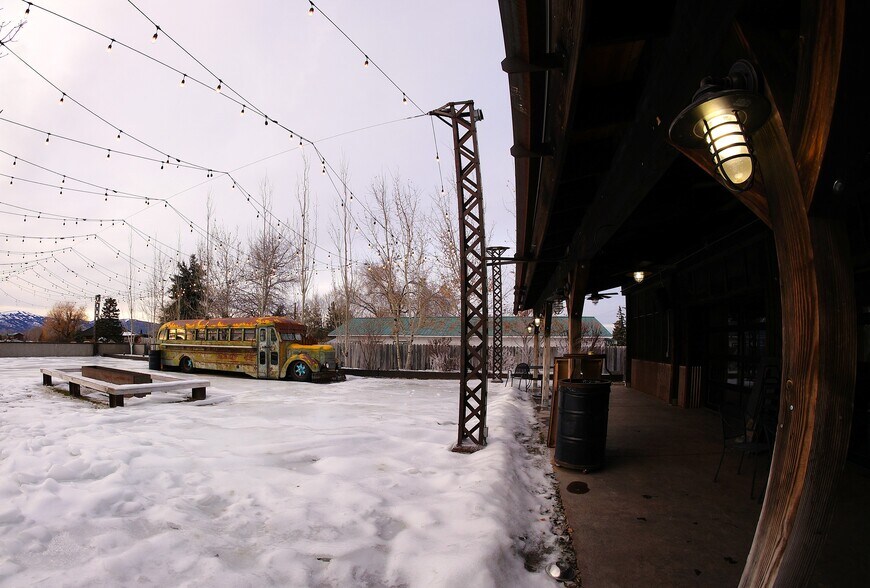More Photos Of 31 W Center St, Victor Restaurant For Lease