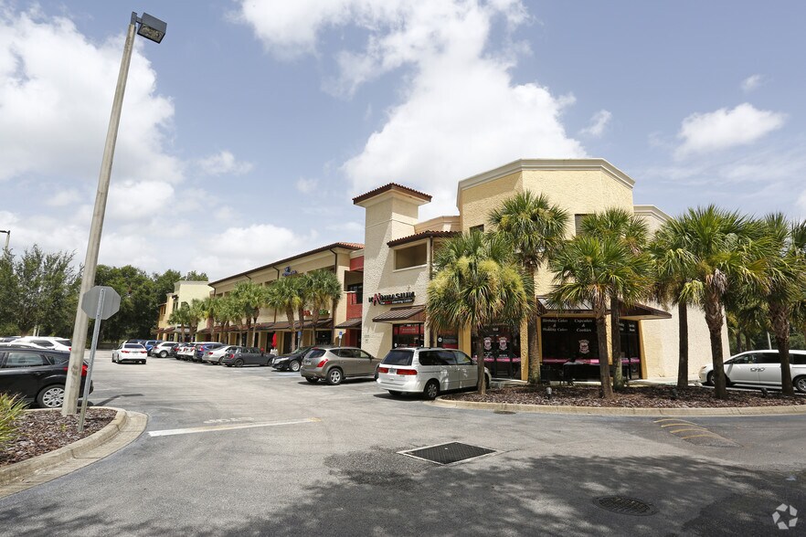 Primary Photo Of 1034-1050 Bloomingdale Ave, Valrico Storefront Retail Office For Sale