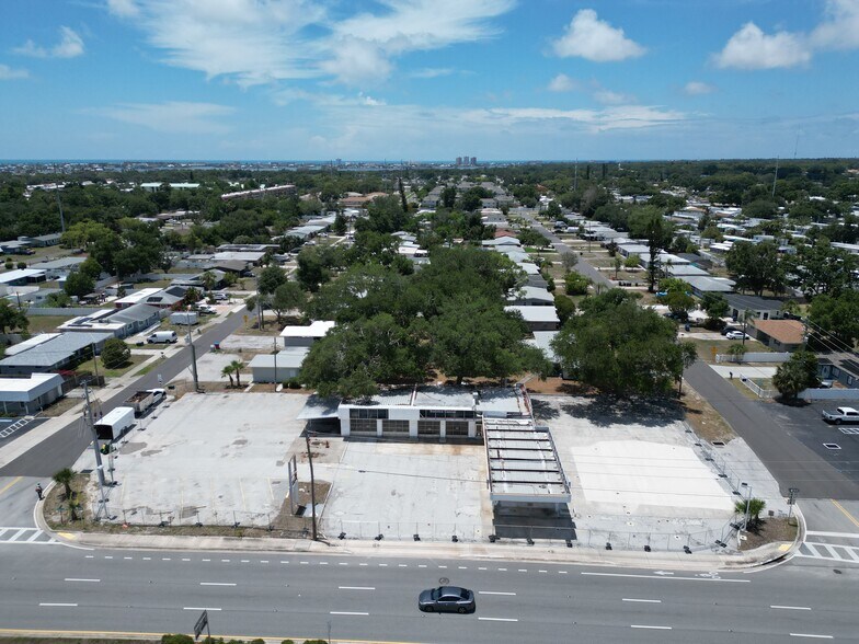 More Photos Of 6390 Seminole Blvd, Seminole Service Station For Sale