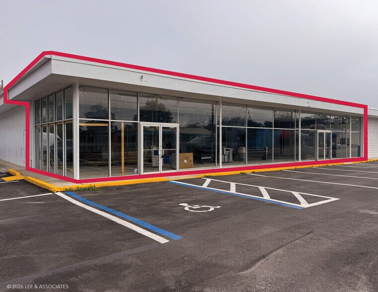 Primary Photo Of 118 NW 8th Ave, Gainesville Freestanding For Lease