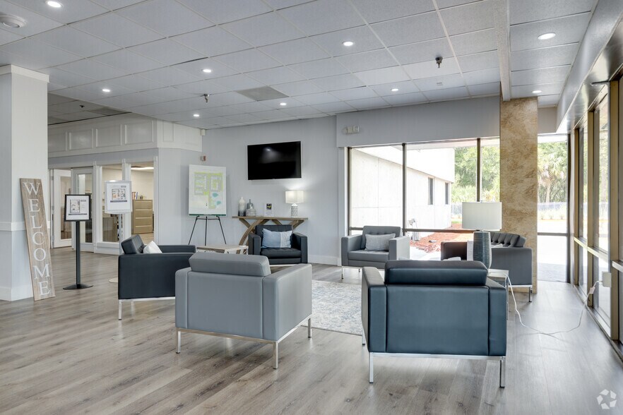 More Photos Of 8660 W Irlo Bronson Memorial Hwy, Kissimmee Apartments For Lease