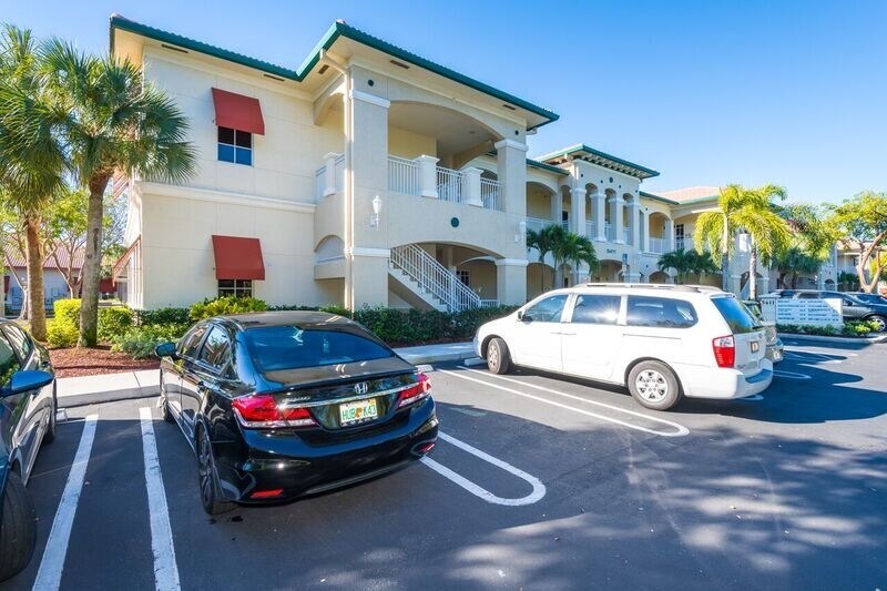 Primary Photo Of 5411 N University Dr, Coral Springs Coworking Space