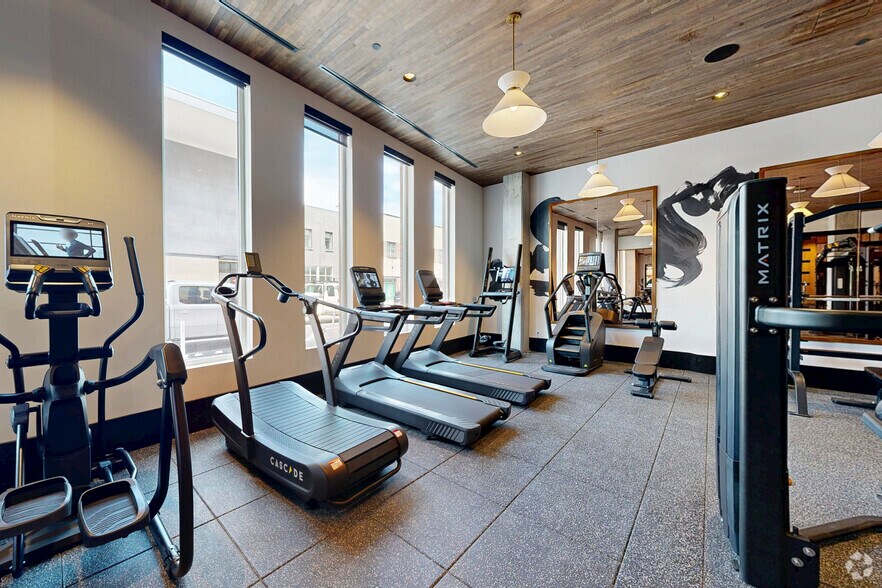 More Photos Of 1040 Santa Fe Dr, Denver Apartments For Lease