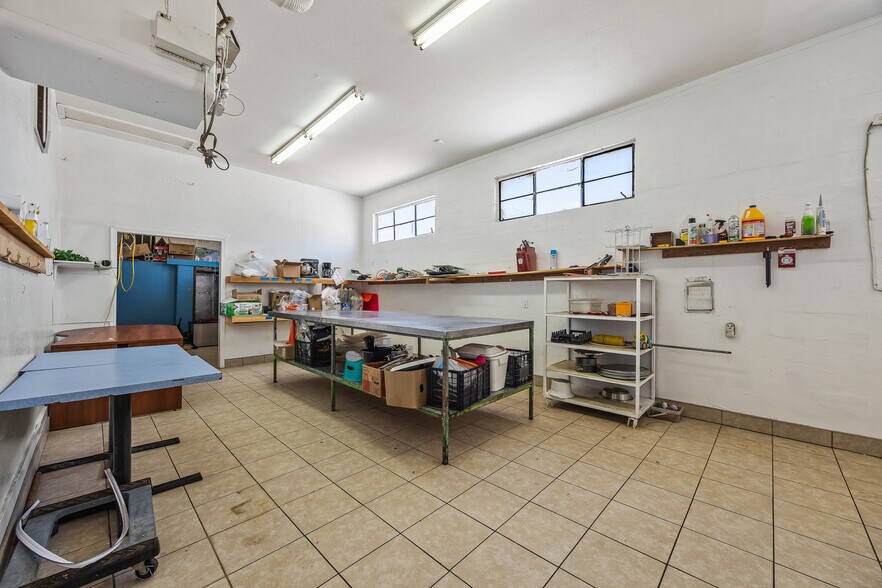 More Photos Of 33027 Road 159, Ivanhoe General Retail For Sale