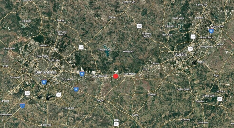 More Photos Of 8081 Old Bastrop Rd, New Braunfels Unknown For Lease