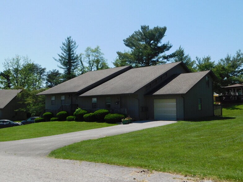 More Photos Of 100 Walnut Tree Dr, Salem Apartments For Sale