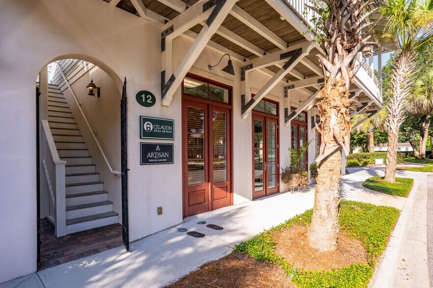 More Photos Of 12 Celadon Dr, Beaufort Storefront Retail Office For Sale