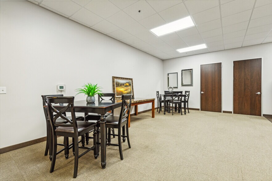 More Photos Of 3915 Mcdermott Rd, Plano Storefront Retail Office For Lease