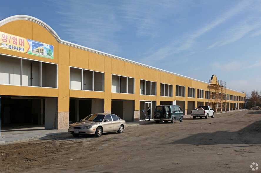 More Photos Of 11456 Harry Hines Blvd, Dallas Freestanding For Sale