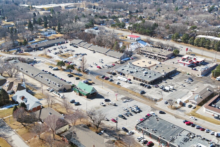 More Photos Of 1195-1197 S Pierce Plz, Omaha Freestanding For Lease