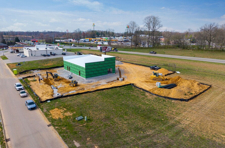 More Photos Of 124 Dale Mires Ln, Baxter General Retail For Lease