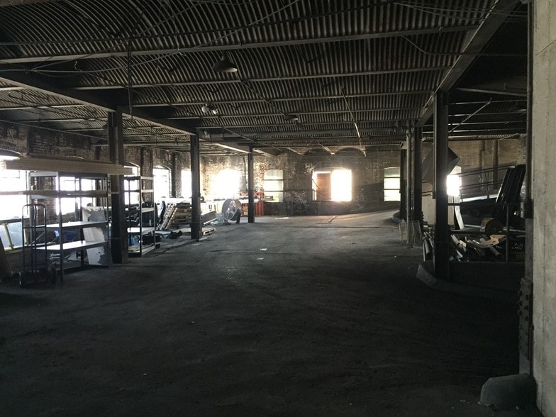 More Photos Of 722 Spring St, Reading Manufacturing For Sale