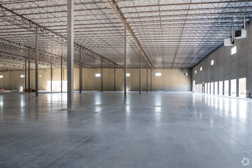 More Photos Of 400 Kolendorski Rd, Jackson Township Unknown For Lease