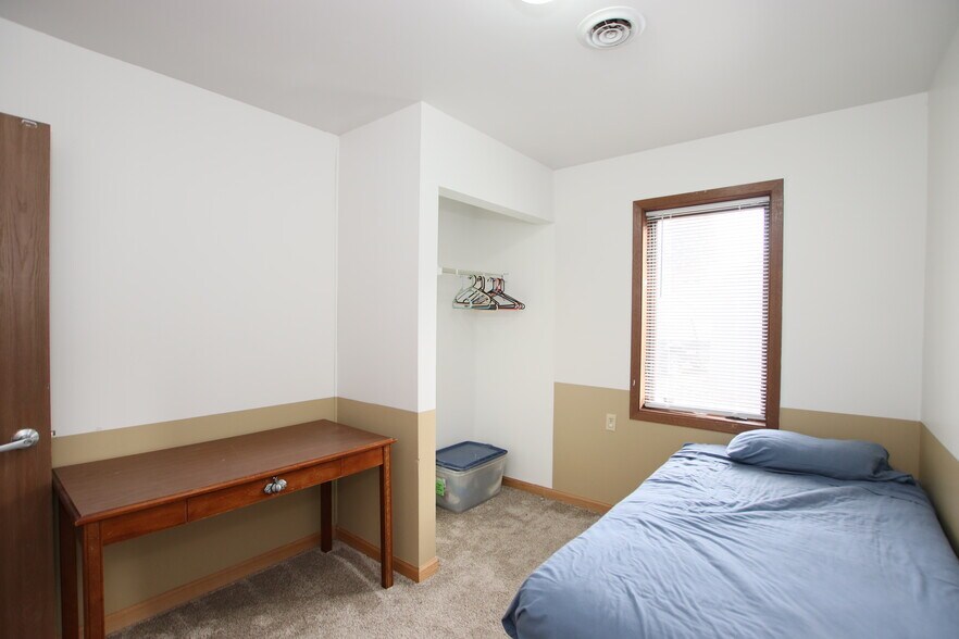 More Photos Of 496 Wisconsin Ct, Fond Du Lac Rehabilitation Center For Sale