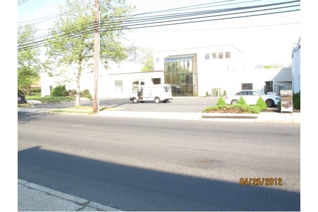 More Photos Of 250 S Van Brunt St, Englewood Manufacturing For Lease