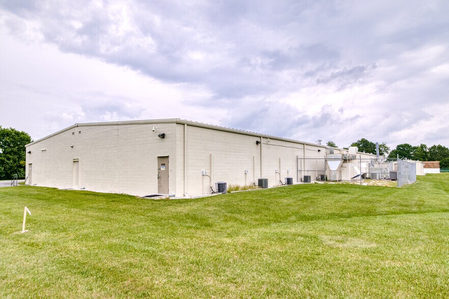 More Photos Of 5190 Dominion Dr, Dublin Warehouse For Sale