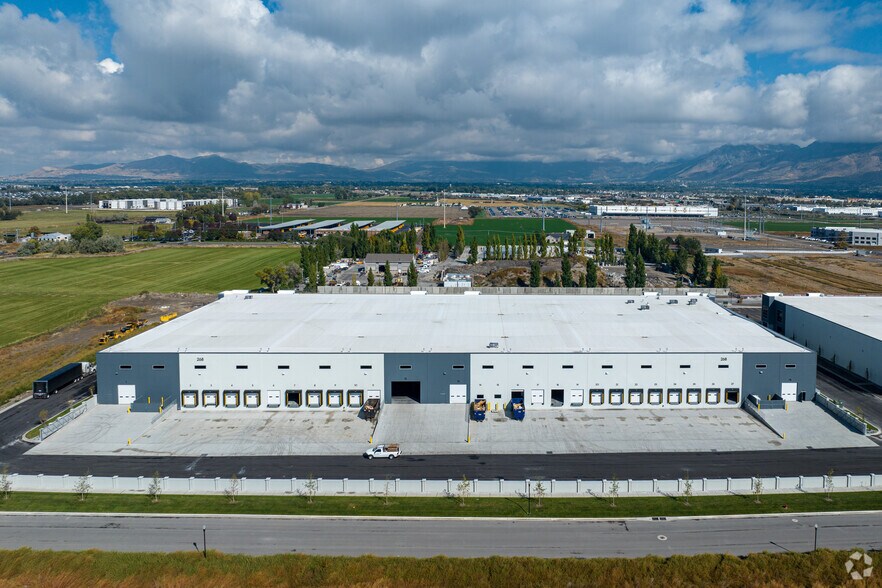 More Photos Of 1551 S 400 E, American Fork Unknown For Lease