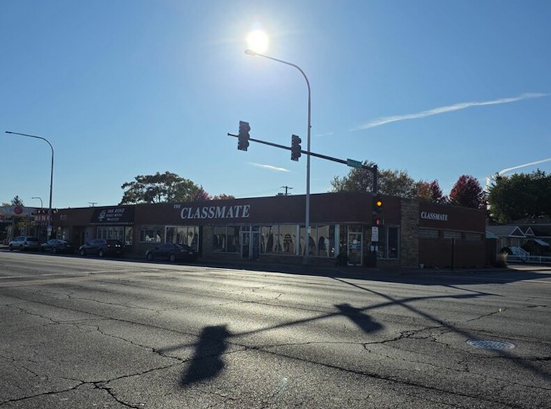 More Photos Of 3625 W 95th St, Evergreen Park Storefront Retail Office For Sale