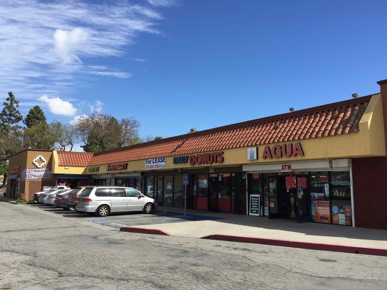 More Photos Of 8200-8204 Long Beach Blvd, South Gate General Retail For Lease
