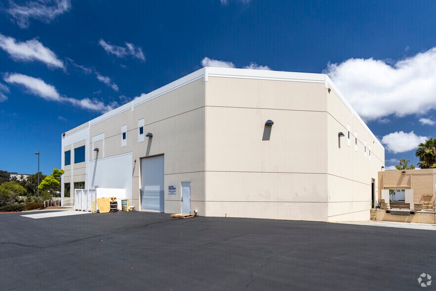 More Photos Of 6189 El Camino Real, Carlsbad Warehouse For Lease
