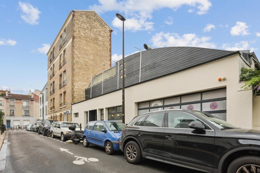 Primary Photo Of 3 Rue Fernand Pelloutier, Boulogne-Billancourt Office For Sale