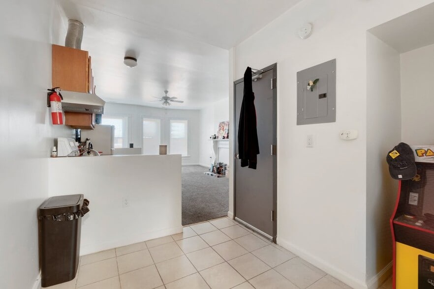 More Photos Of 2516-2520 N Charles St, Baltimore Apartments For Sale