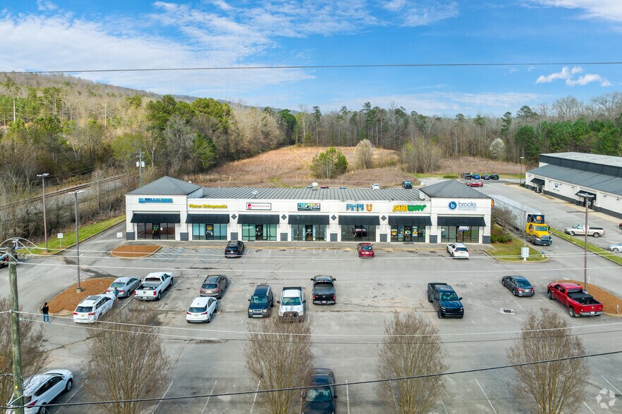 More Photos Of 4643 Camp Coleman Rd, Trussville Storefront For Lease