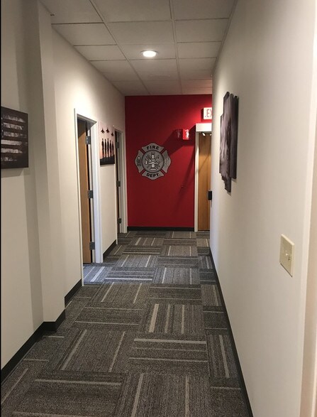 More Photos Of 162 Hegeman Ave, Colchester Medical For Lease