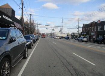 More Photos Of 152 Jericho Tpke, Mineola Storefront For Sale