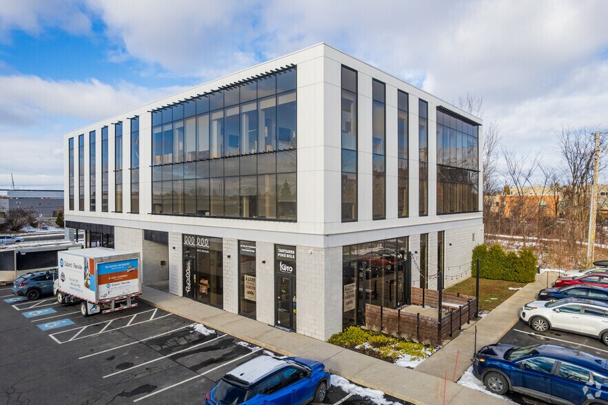 More Photos Of 556 de Mortagne, Boucherville Medical For Sale