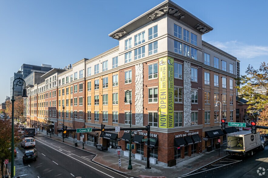 More Photos Of 200 College St, New Haven Apartments For Lease