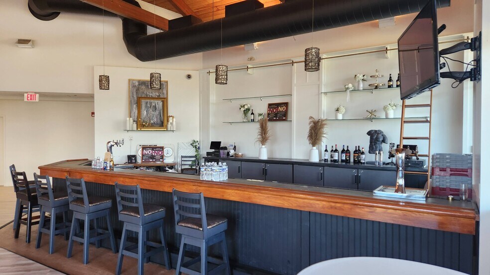 More Photos Of 2230 Fireline Rd, Palmerton Restaurant For Sale