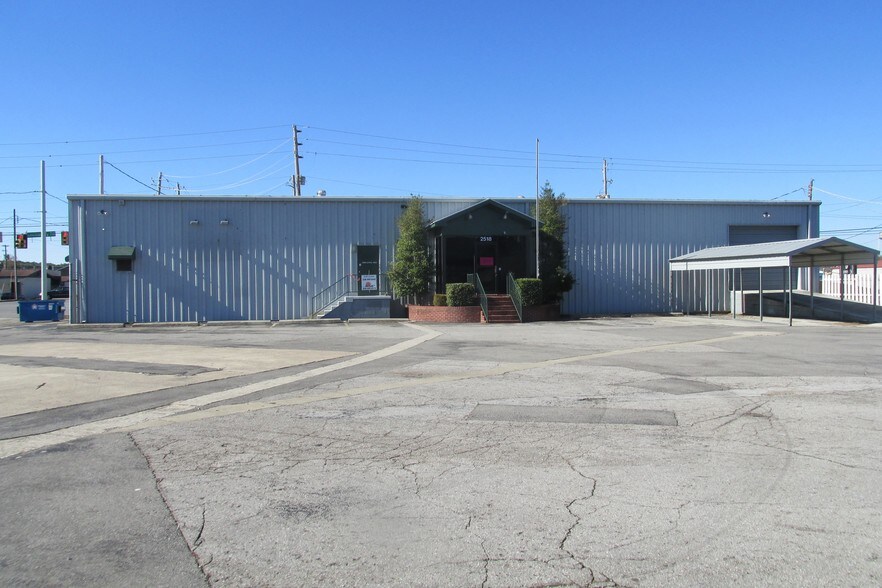 More Photos Of 2518 Memorial Pky SW, Huntsville Flex For Lease
