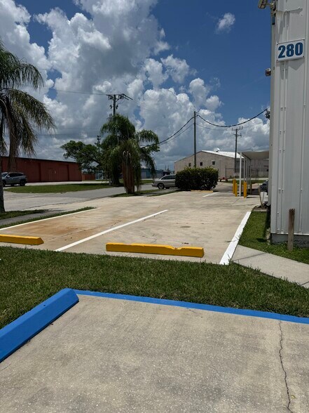 More Photos Of 280 W Central Blvd, Cape Canaveral Manufacturing For Sale