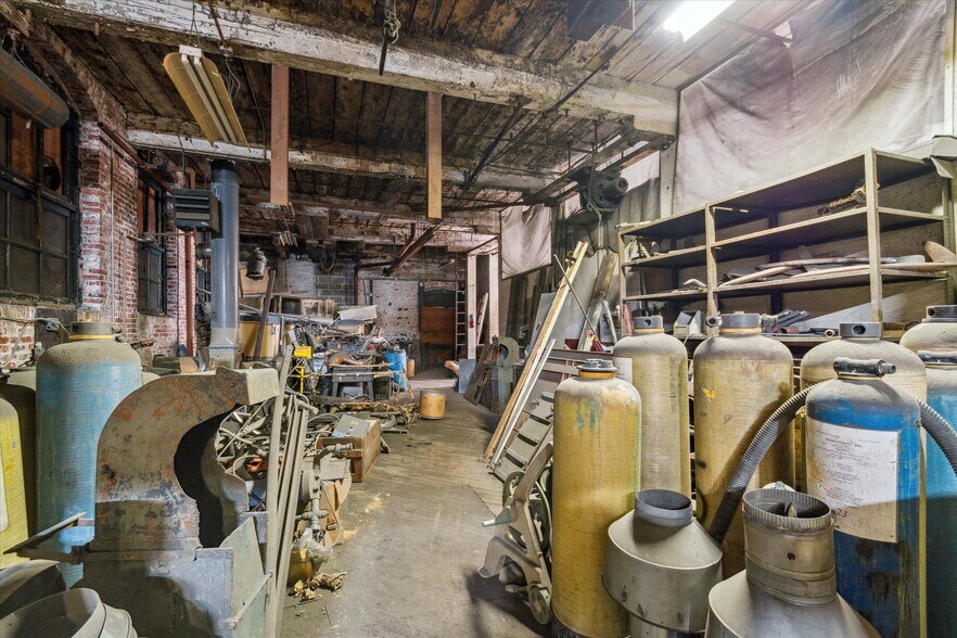 More Photos Of 2103 Wishart st, Philadelphia Warehouse For Sale