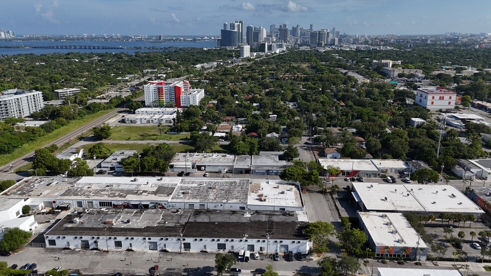 Primary Photo Of 301-395 NE 59th St, Miami Showroom For Lease