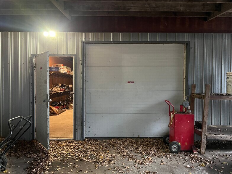 More Photos Of 4916 Verona Rd, Madison Auto Repair For Sale
