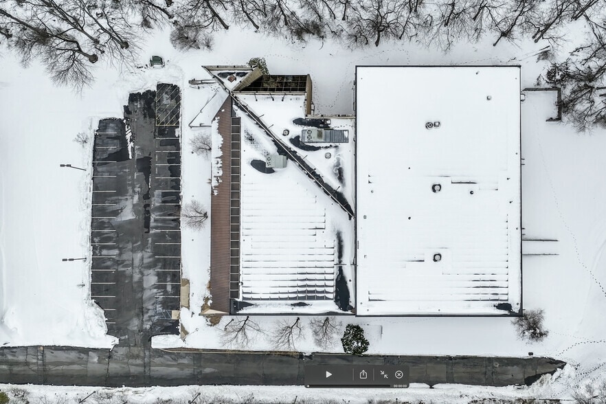 More Photos Of 500 Corporate Dr, Mahwah Flex For Sale