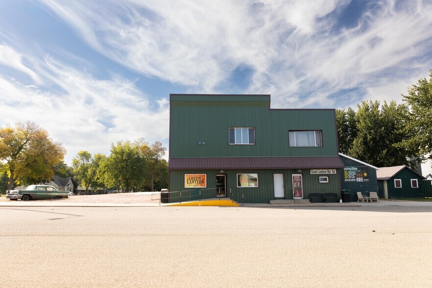 More Photos Of 103 W Main St, Hardwick Restaurant For Sale