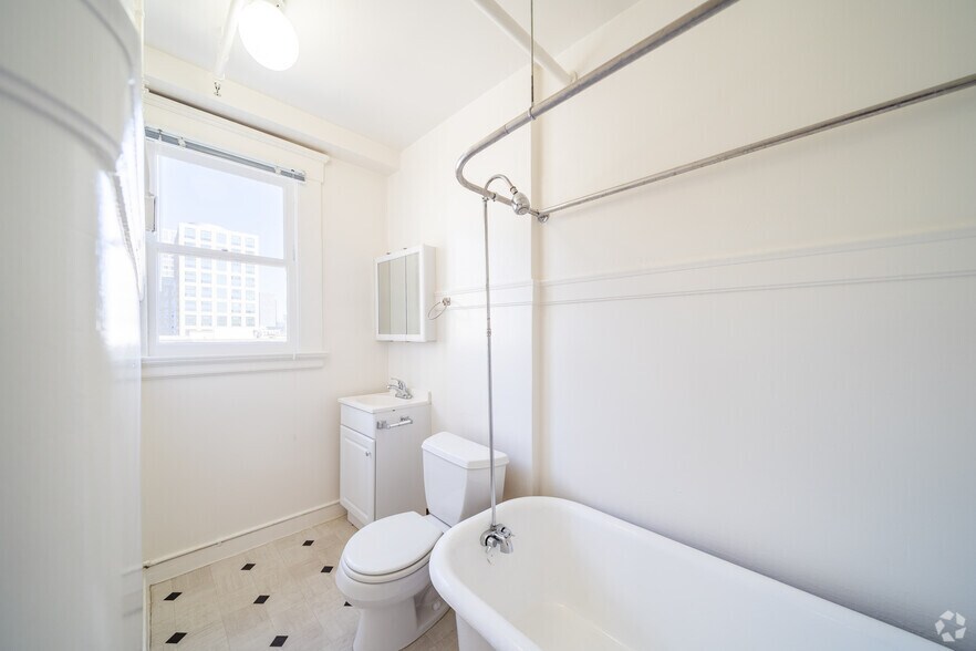 More Photos Of 77-83 9th St, San Francisco Apartments For Sale